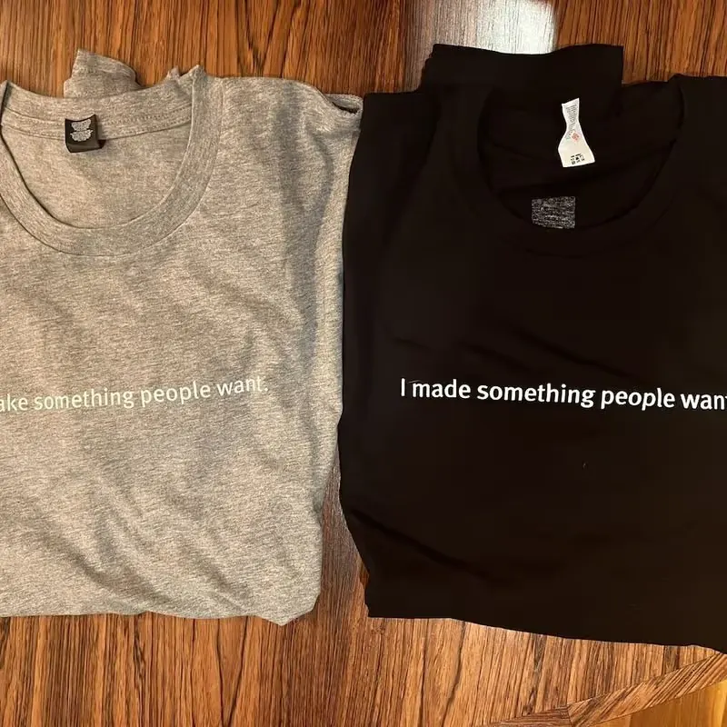 T-shirt med tryk fra Y Combinator