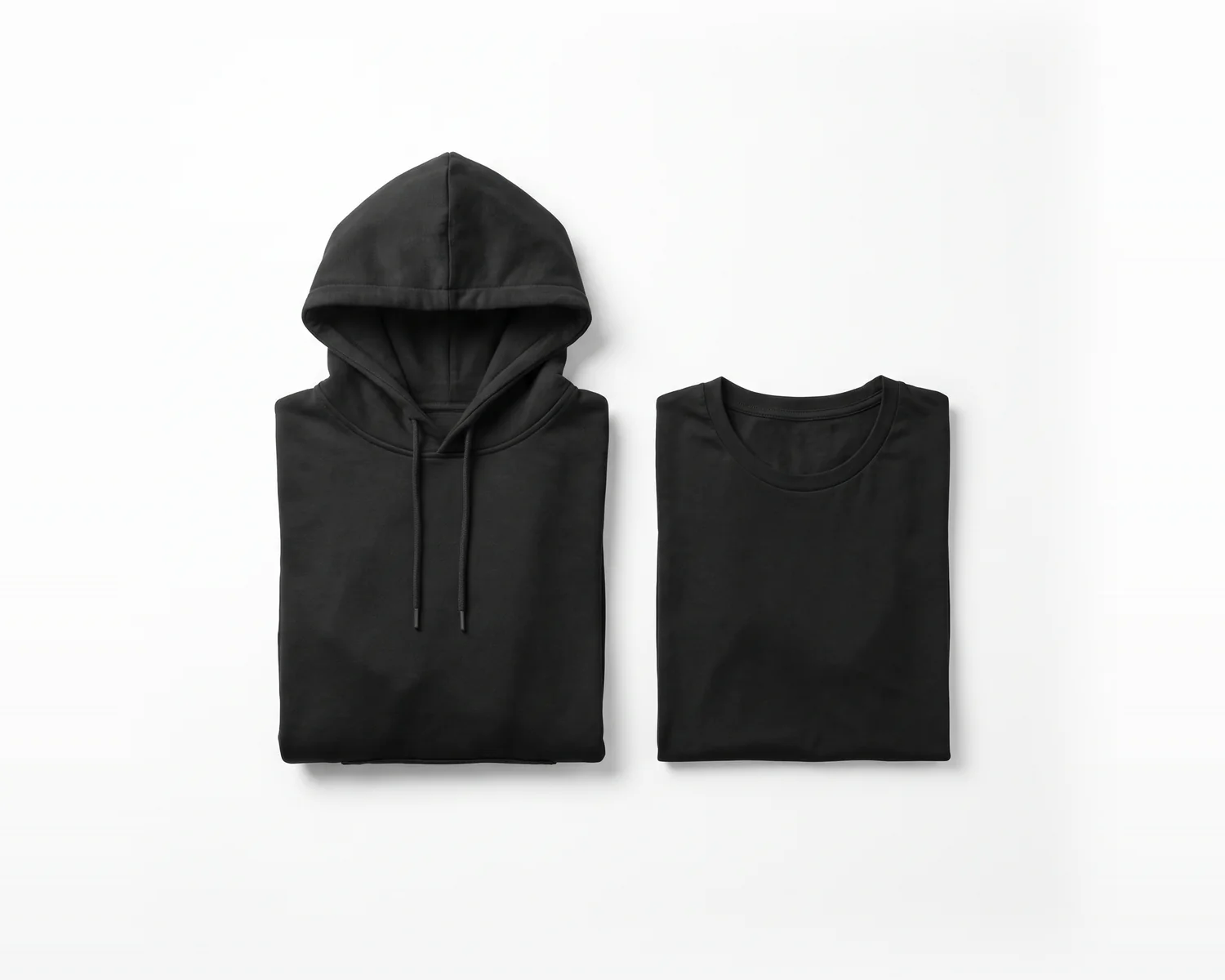 Core-pakken: hoodie og t-shirt